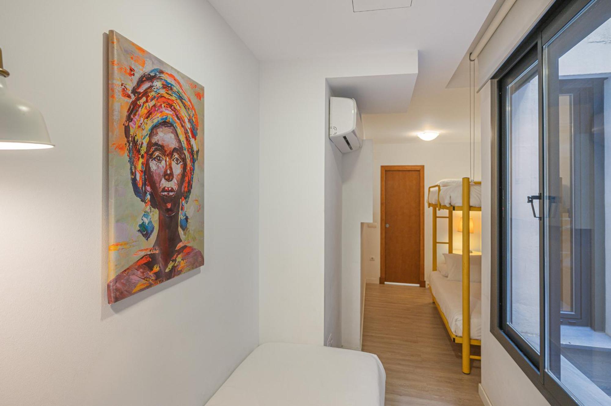 Dona Elvira Parras Apartment มาลากา ภายนอก รูปภาพ